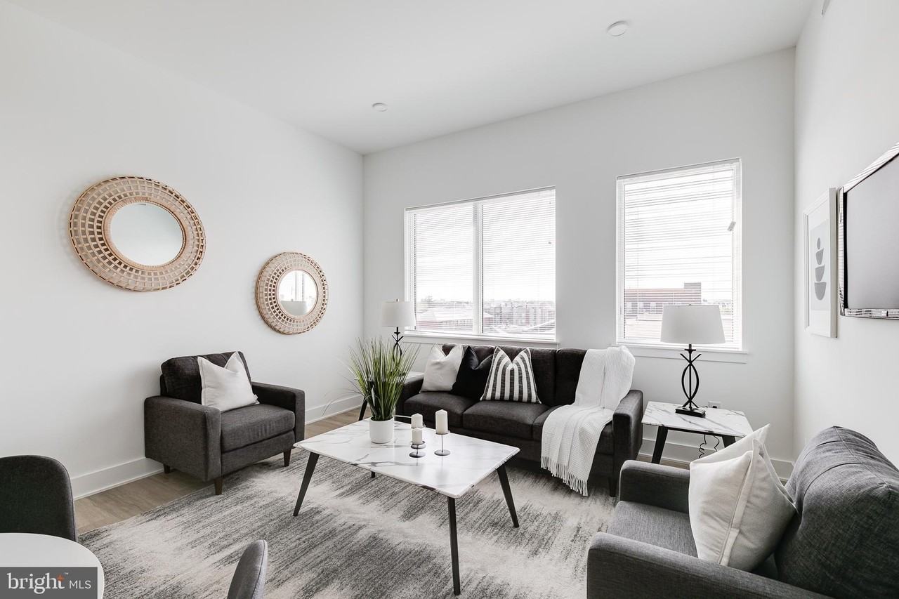 2201 Washington Avenue #219 - Photo 6 of 20