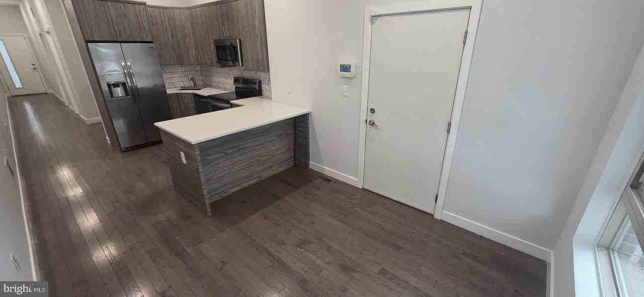 2208 North 7th Street #A - Photo 3 of 24