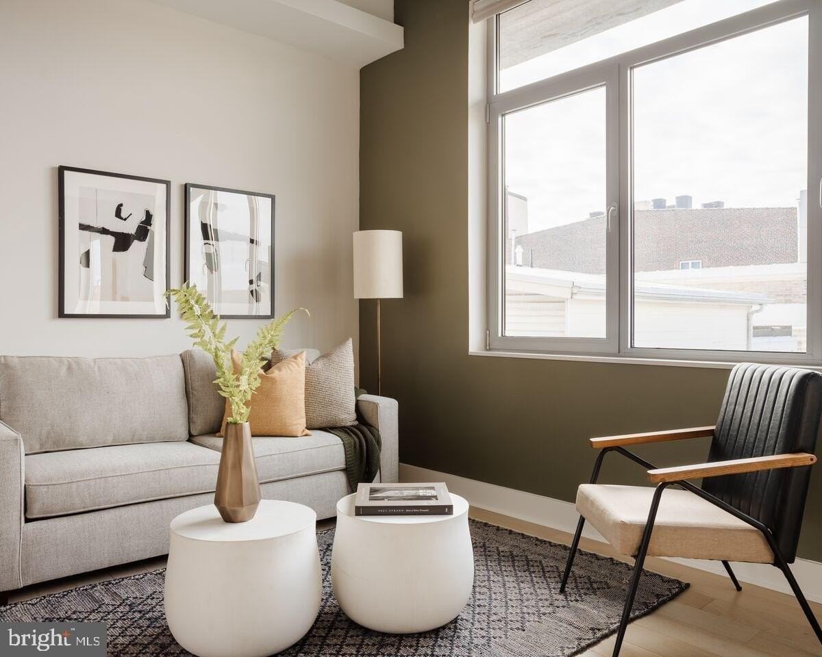 313 Race Street #404 - Photo 3 of 11