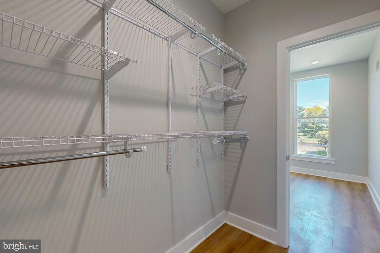 511 North Paxon Street - Photo 6 of 33