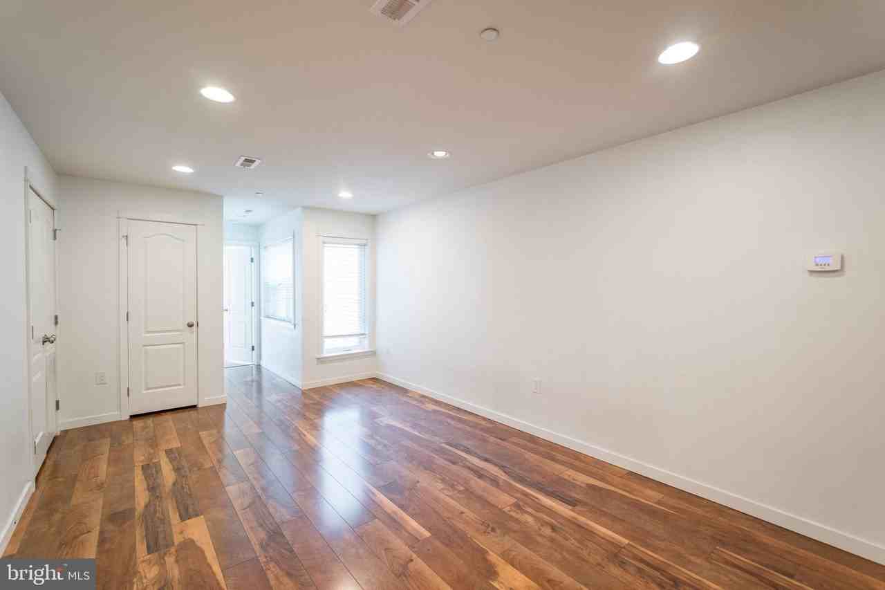 132 South 46th Street #B - Photo 4 of 15