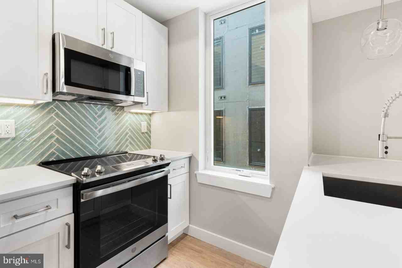 1144 Frankford Avenue #302 - Photo 5 of 35