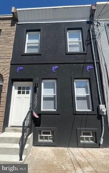 2307 E Firth St - Photo 2 of 18