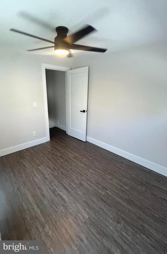 2307 E Firth St - Photo 4 of 18