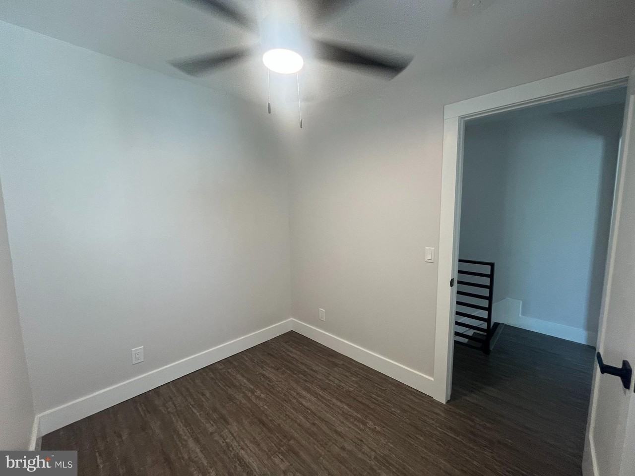 2307 E Firth St - Photo 7 of 18