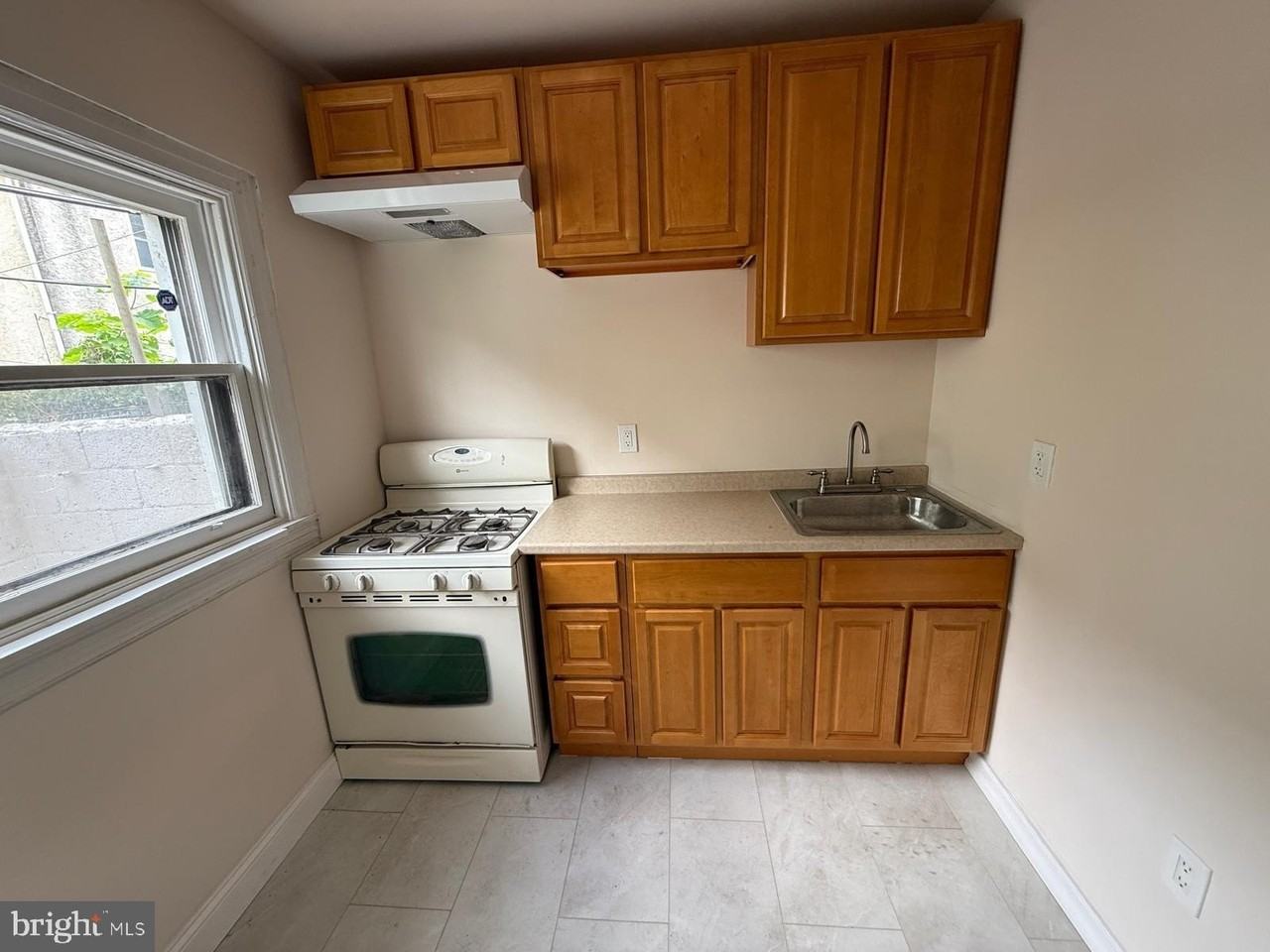 1861 North Judson Street - Photo 5 of 11