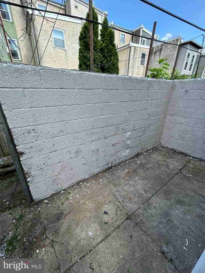 1861 North Judson Street - Photo 6 of 11