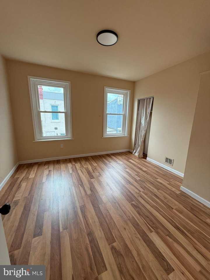 1861 North Judson Street - Photo 7 of 11