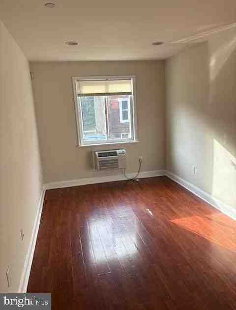 2125 N 19th St Apt 1f #1F - Photo 6 of 8