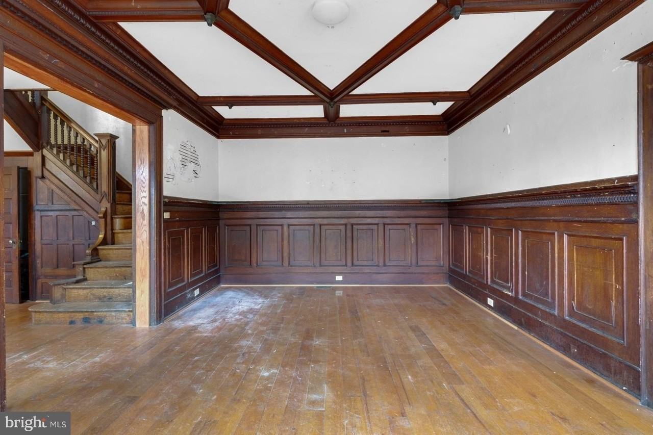 4001 Baltimore Ave - Photo 7 of 27