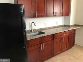 1404 S 5th St 3rd Fl #3rdFL - Photo 1 of 1