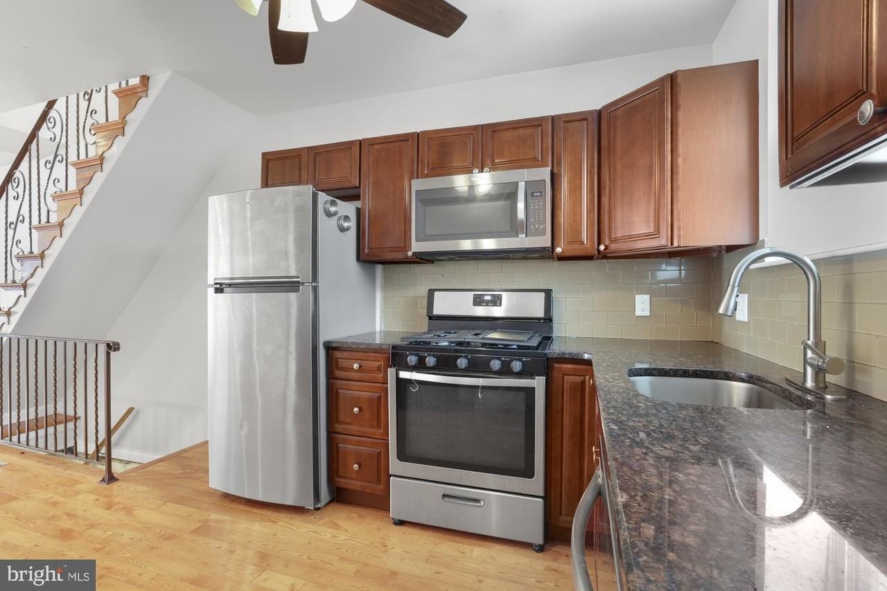 2215 South Hicks Street - Photo 7 of 24