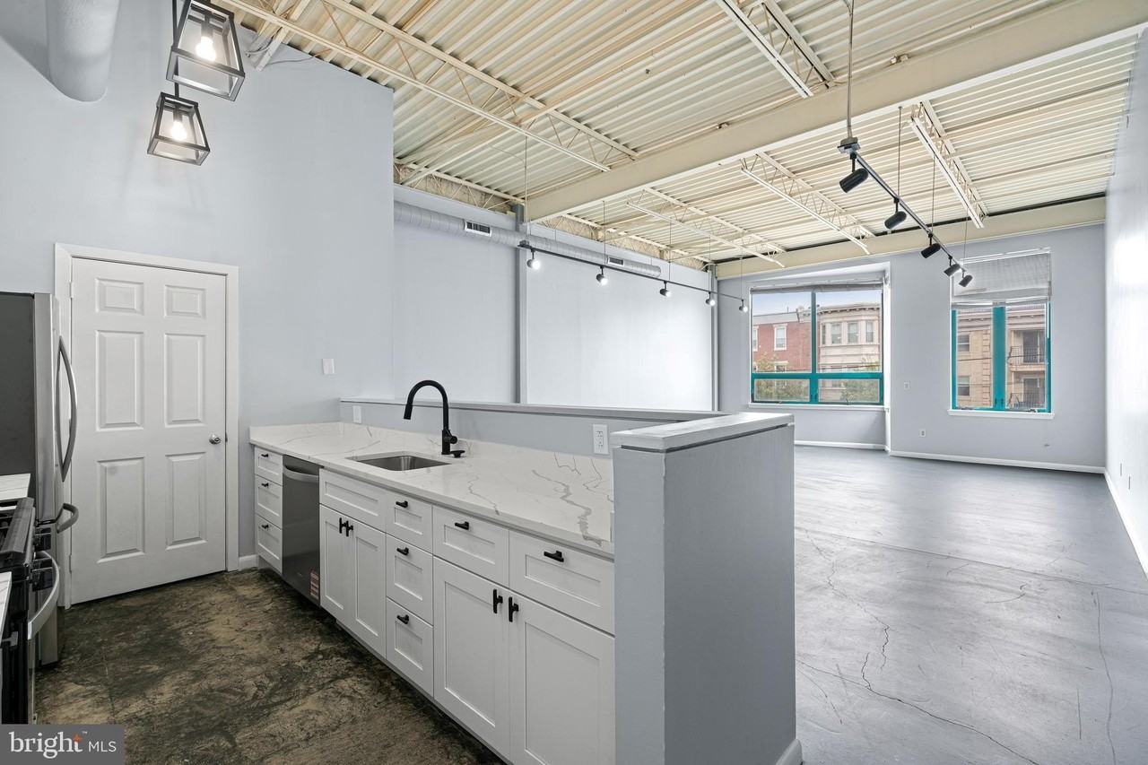 232 W Girard Ave Unit 2b #2B - Photo 6 of 14