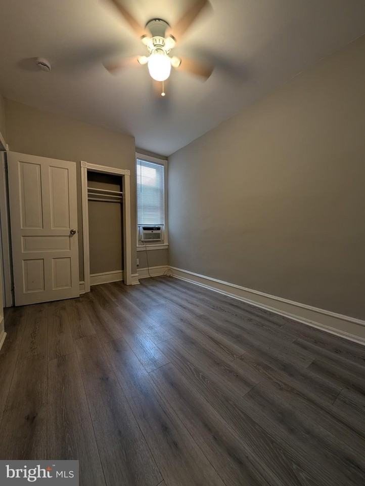 1821 S Alden St - Photo 3 of 10