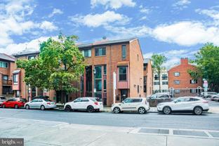 906 Locust St - Photo 1 of 1