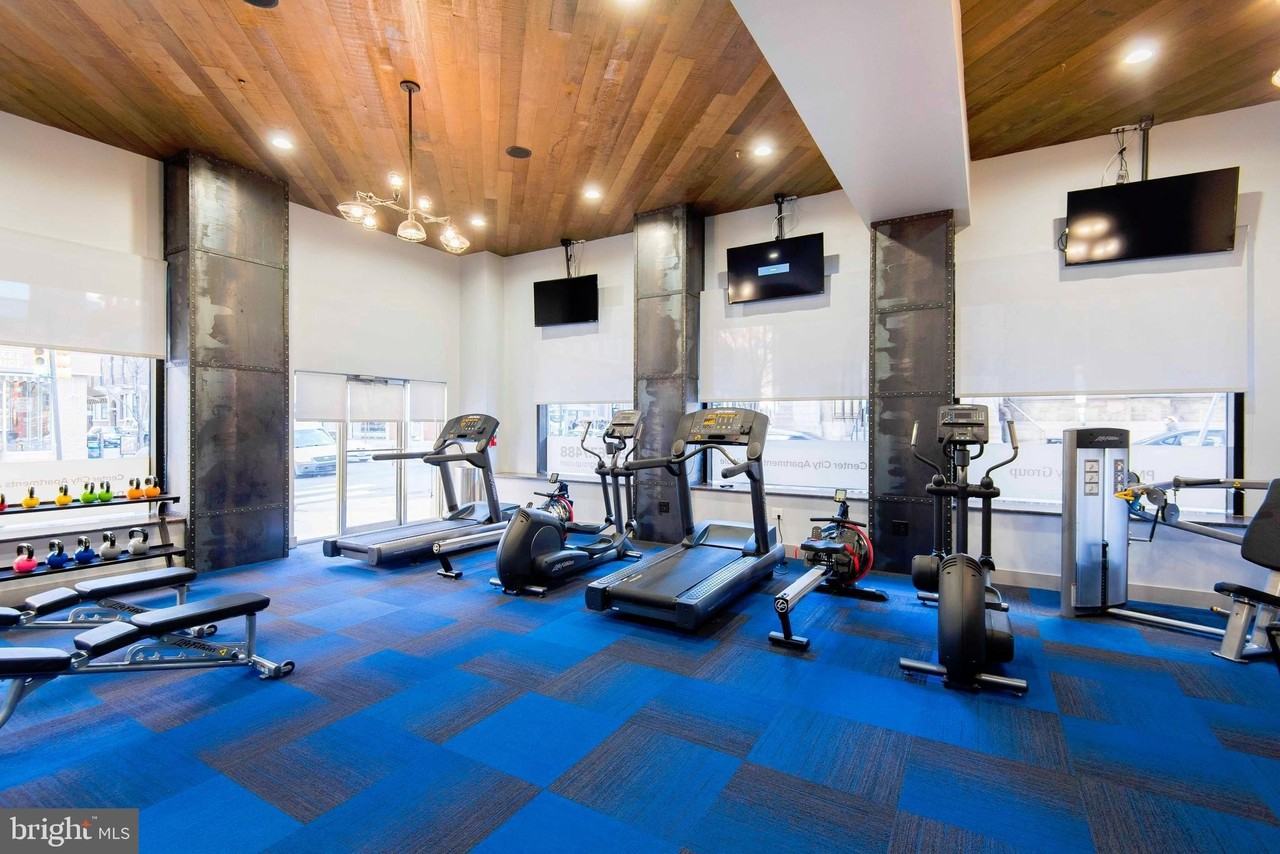 2100 Walnut Street #3E - Photo 5 of 38