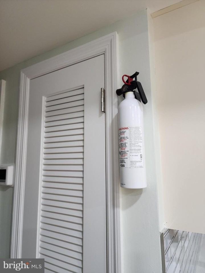 8303 Ridgeway St Unit 2 #2ndFL - Photo 3 of 24