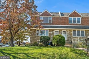 2042 Faunce St Unit 2 #2 - Photo 1 of 1