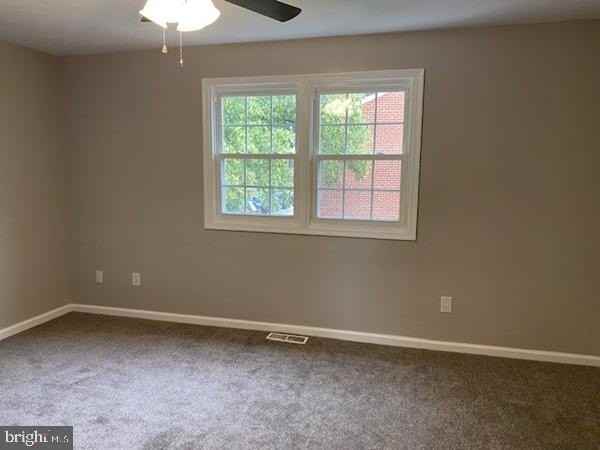 754 Colony Dr - Photo 4 of 9