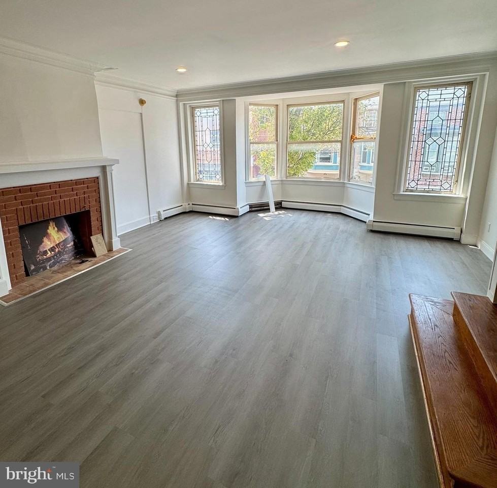 23 N Beaver St Unit 1 #1 - Photo 6 of 9