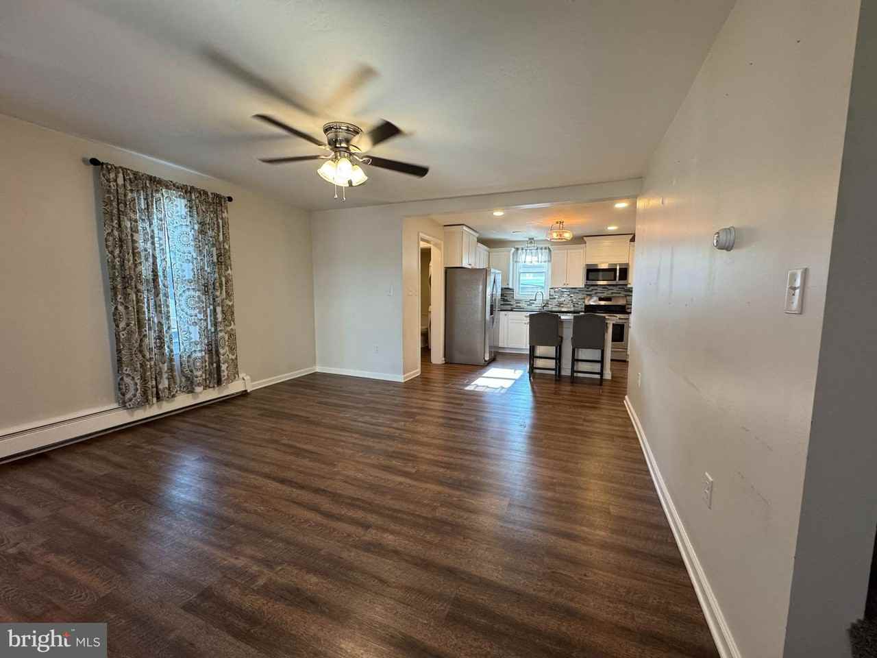 140 E Hanover St - Photo 5 of 20