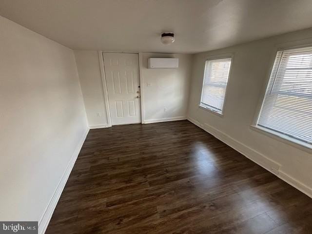 90 S Main St Apt 2nd #2ndFL - Photo 2 of 5