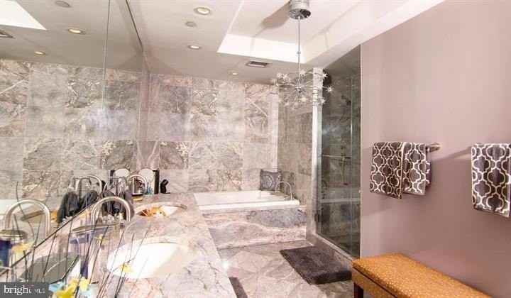 1881 N Nash St Unit 505 #505 - Photo 3 of 32