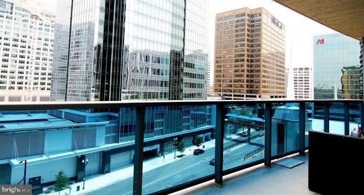 1881 N Nash St Unit 505 #505 - Photo 7 of 32