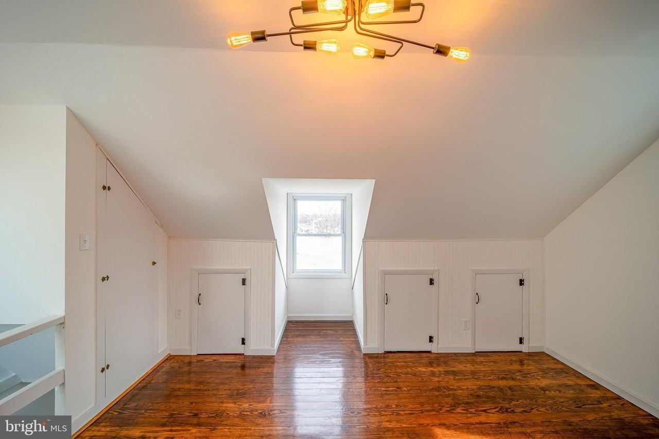 2314 Washington Blvd - Photo 2 of 33