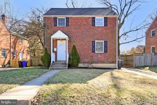 5016 N Carlin Springs Rd - Photo 1 of 1