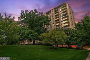 4600 S Four Mile Run Dr Apt 1209 #1209 - Photo 1 of 1