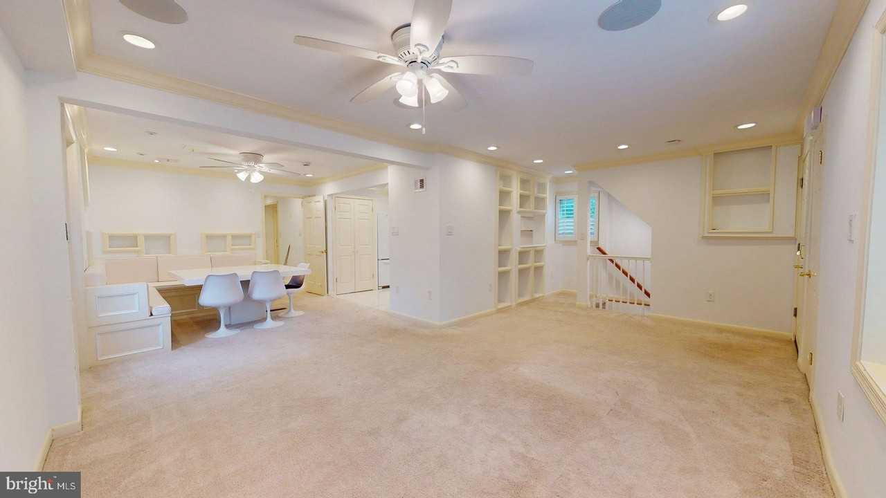 4145 4145 N 21ST Road N unit: B #B - Photo 5 of 29