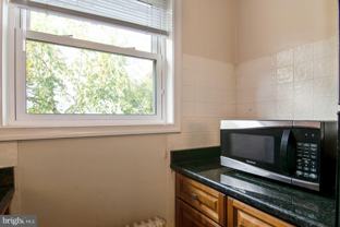 1410 N Quinn St Apt 6 #6 - Photo 1 of 1