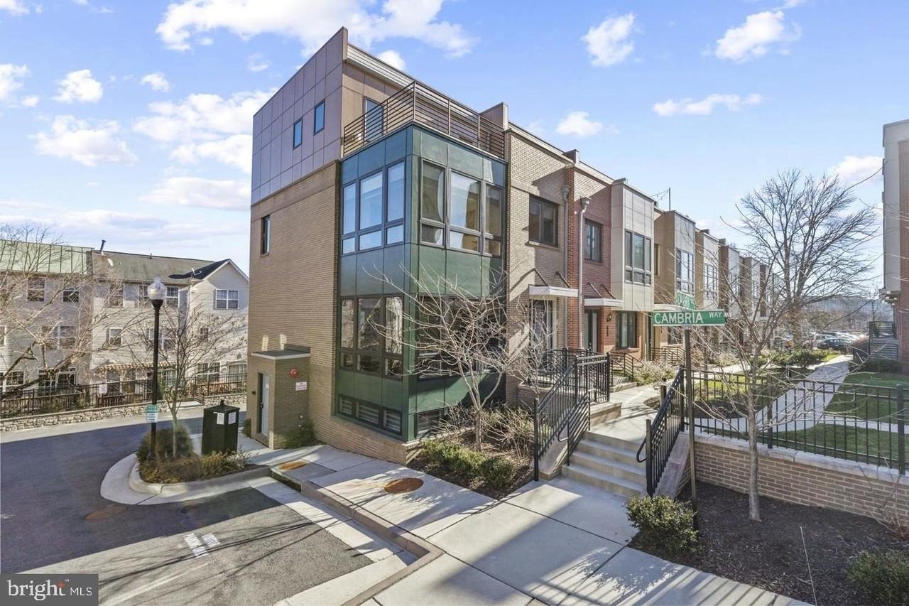 120 Cambria Walk - Photo 2 of 41