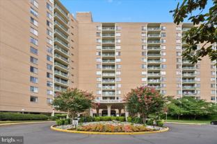 501 Slaters Ln Apt 907 #907 - Photo 1 of 1
