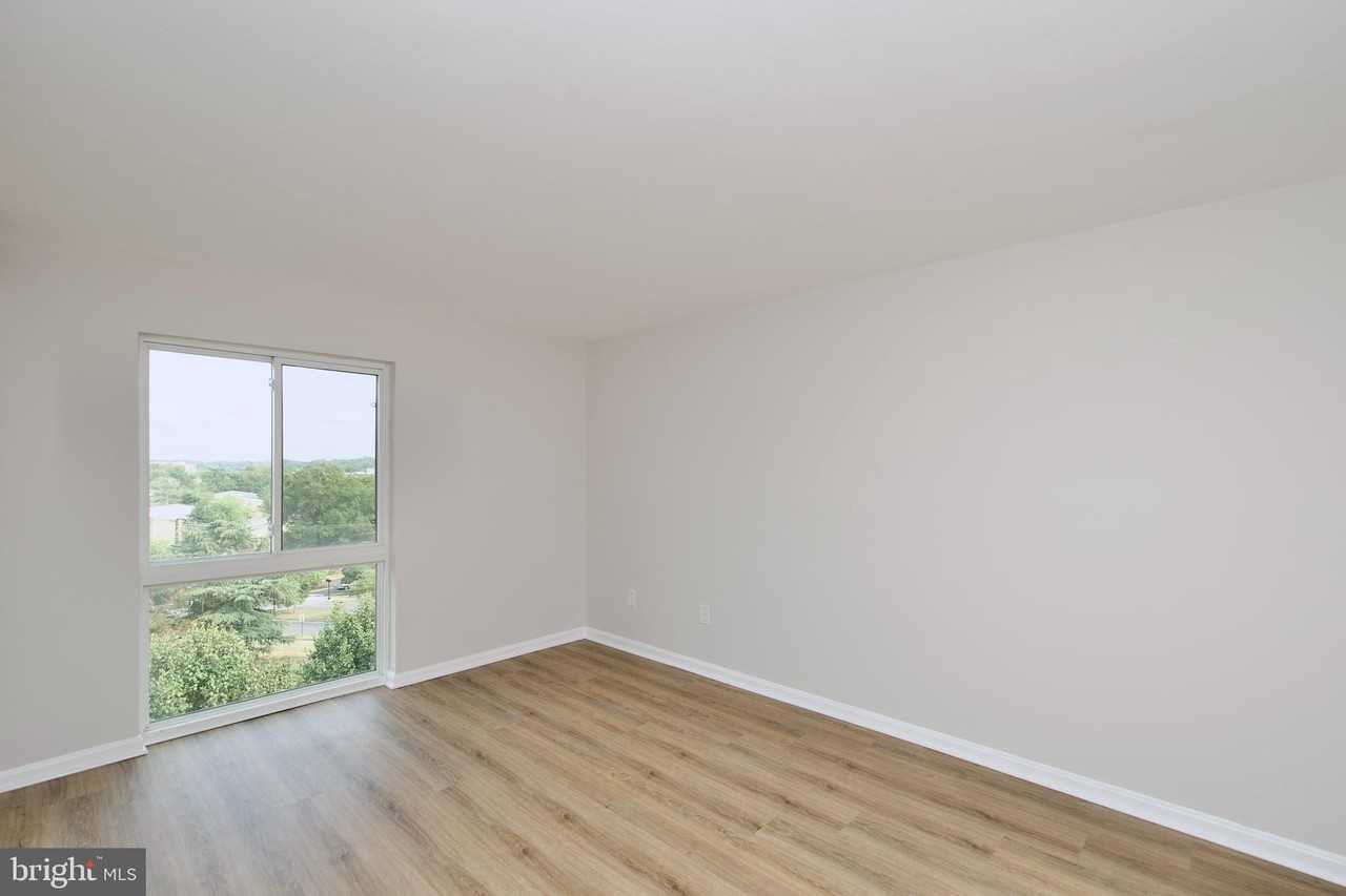 6145 Edsall Rd Unit 6145j #6145J - Photo 6 of 22