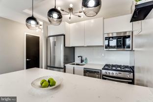 2500 N Van Dorn St Apt 910 #910 - Photo 1 of 1