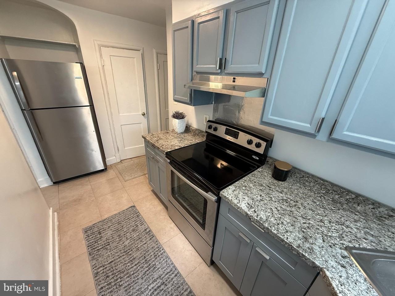 618 Notabene Dr Apt 2 #2 - Photo 5 of 8