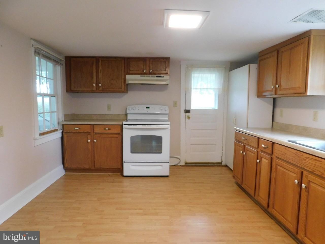 430 Sugar Hill Rd - Photo 4 of 12