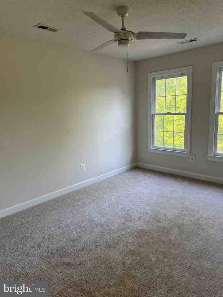 7267 Sallie Collins Drive - Photo 4 of 15