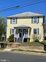 1417 Hanover St Apt B #B - Photo 1 of 1