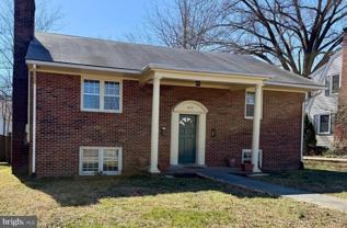 1212 Payne St - Photo 1 of 1