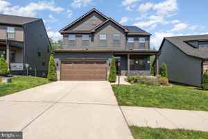 featured image of 1216 City View Ln