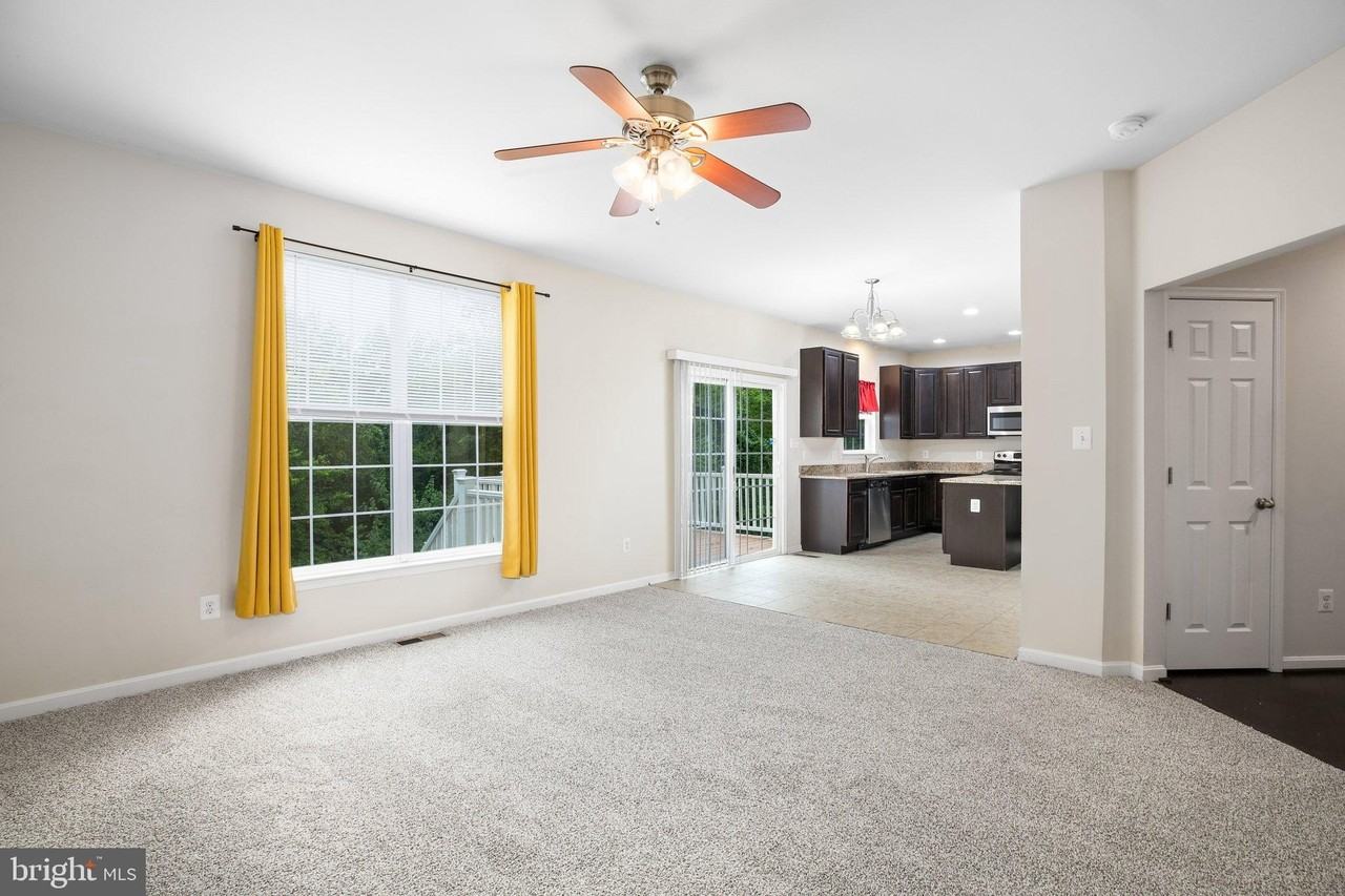 1623 Lafayette Boulevard - Photo 2 of 47