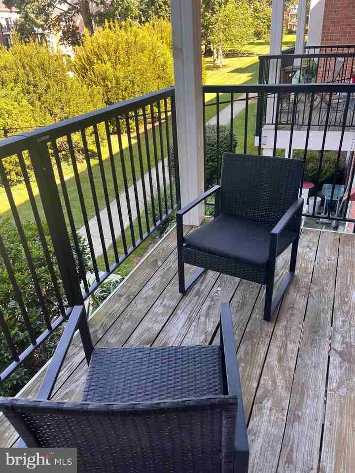 9483 Fairfax Blvd Apt 202 #202 - Photo 6 of 15