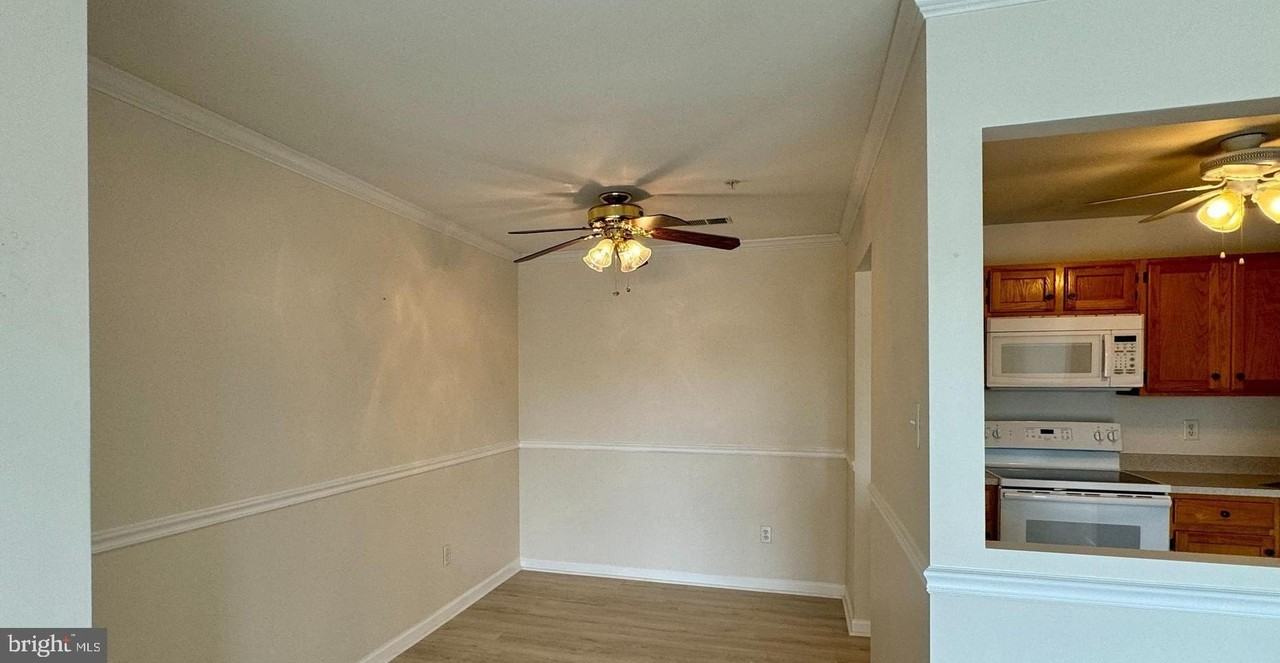 110 Brookland Ct Apt 5 - Photo 3 of 13