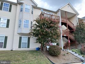 129-8 Brookland Ter Unit 8 #8 - Photo 1 of 1