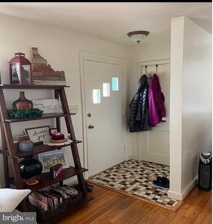 1606 Concord Pl - Photo 2 of 12