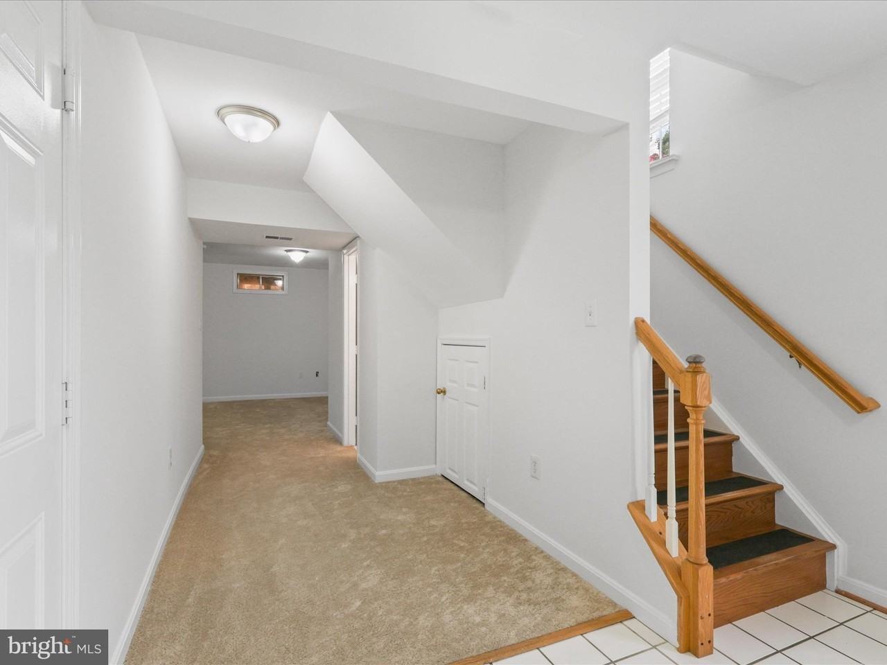 7700 Shadowcreek Ter - Photo 6 of 44