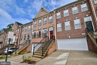 8240 Gunston Commons Way - Photo 1 of 1